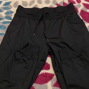 Joggers with pockets